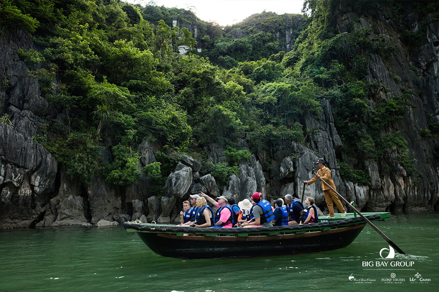 Peony Cruise Tour in Ha Long Bay – Lan Ha Bay