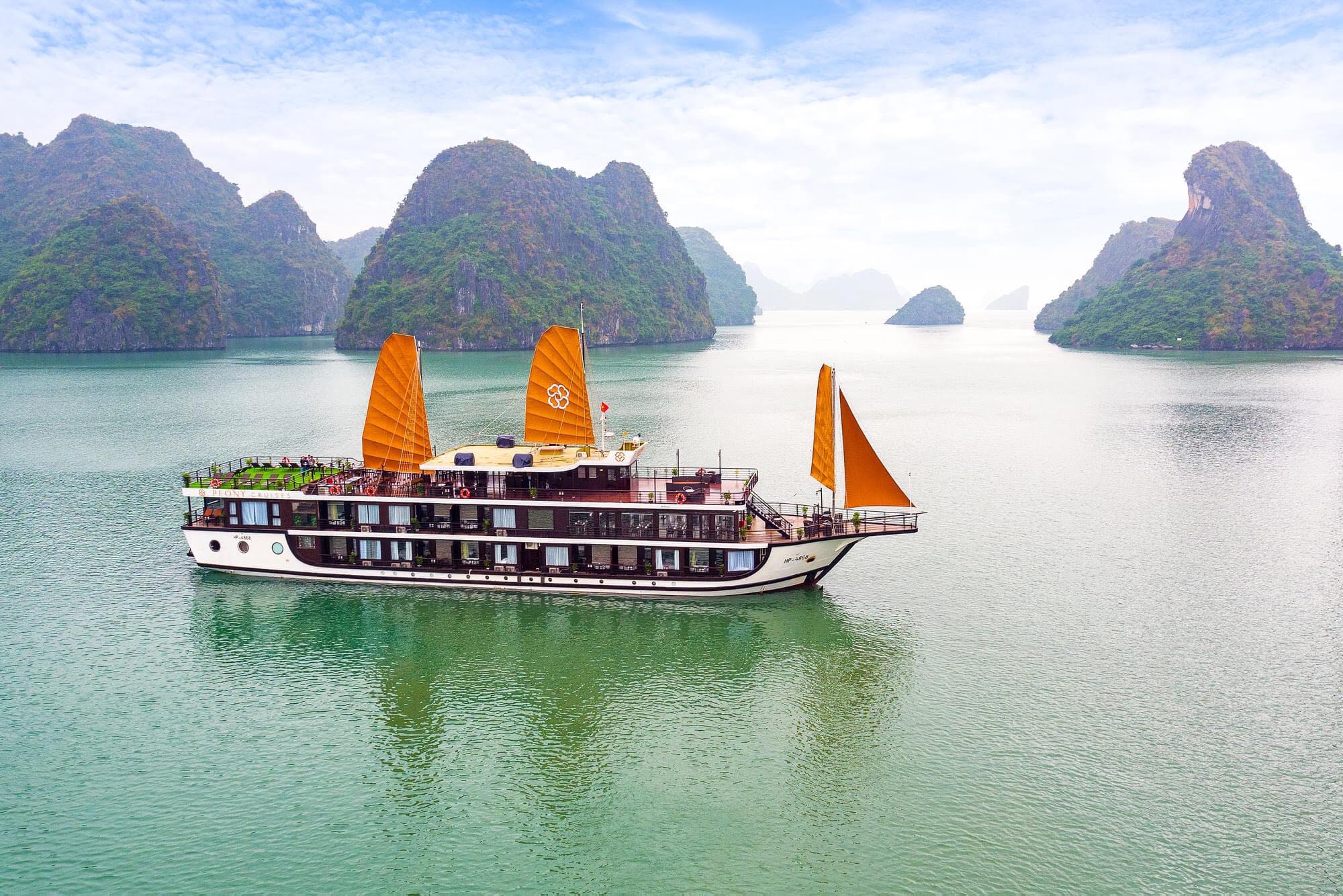 Peony Cruise Tour in Ha Long Bay – Lan Ha Bay